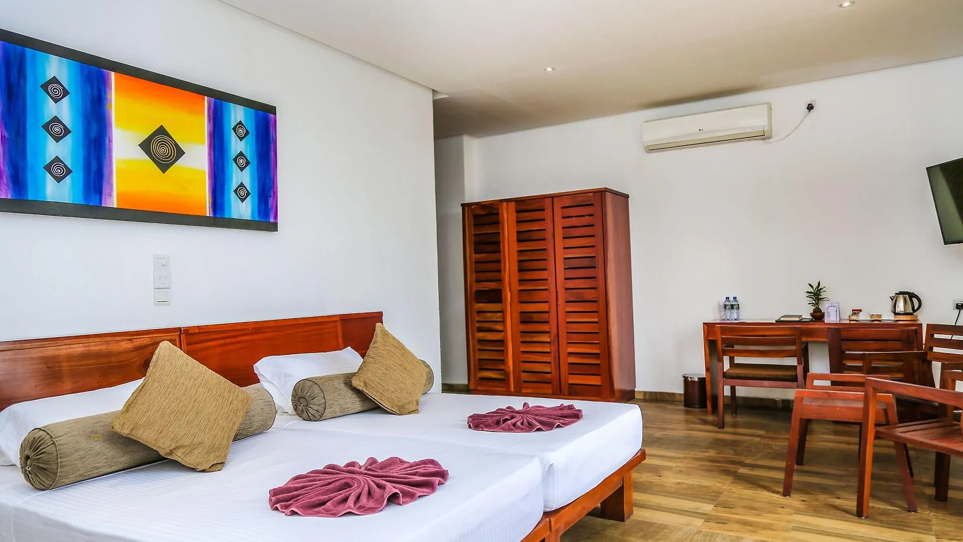 Hotel Oak Ray Regency Kandy 5*,  Šrí Lanka
