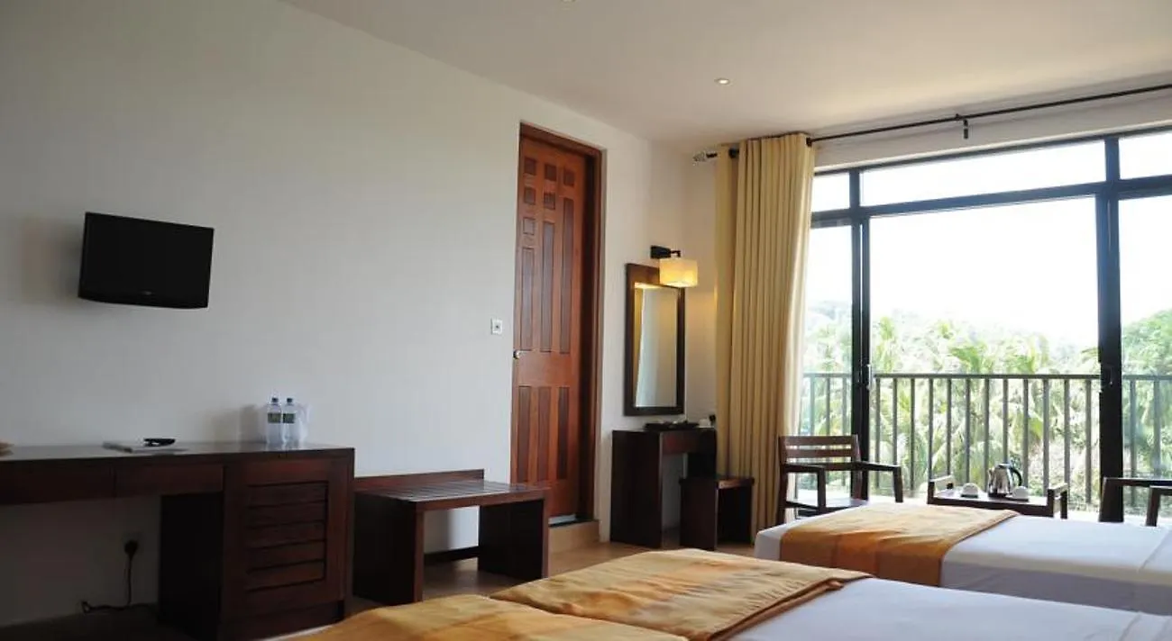 Hotel Oak Ray Regency Kandy