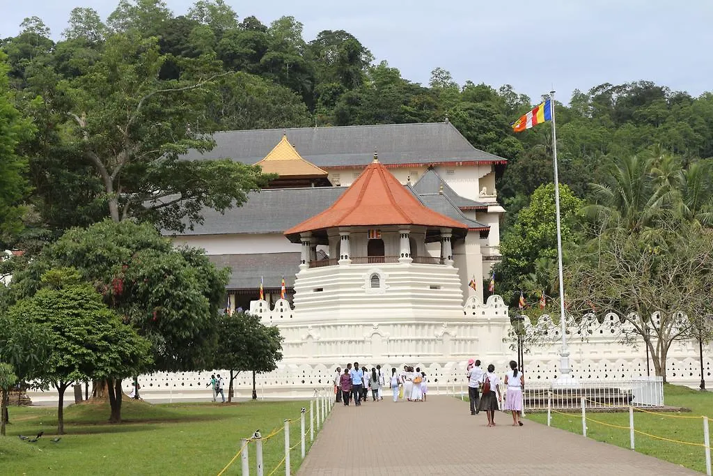 Hotel Oak Ray Regency Kandy 5*,  Šrí Lanka