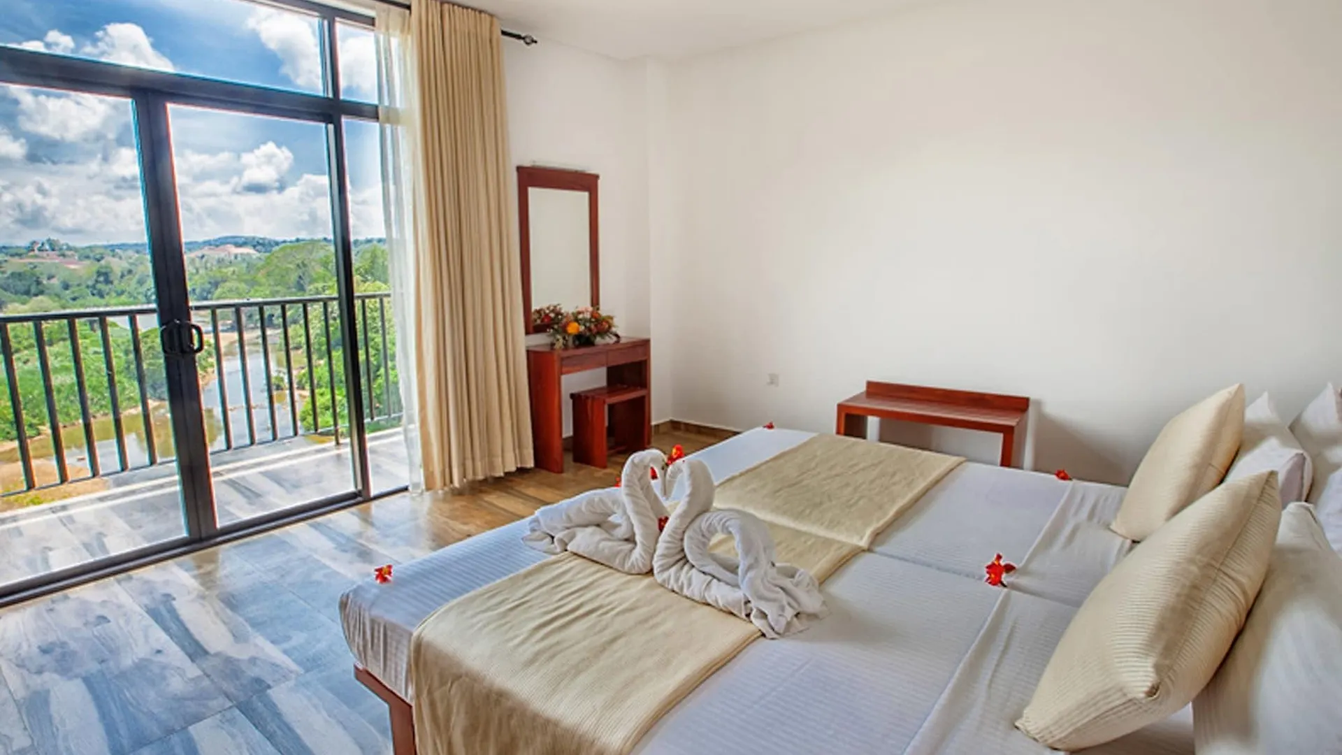 Hotel Oak Ray Regency Kandy